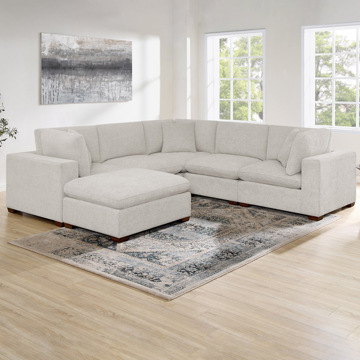 Thomasville Lowell 6-pc Brand New sectional in light gray polyester — Modular (Reconfigurable), 6 seats — photo 15 of 23