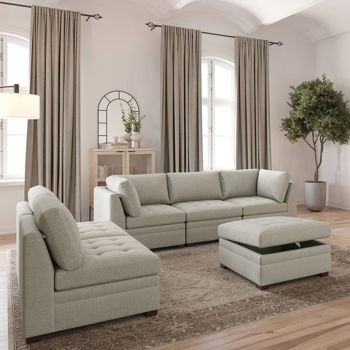 Thomasville Tisdale sectional in beige polyester — Modular 6-piece, 6 seats — photo 4 of 8